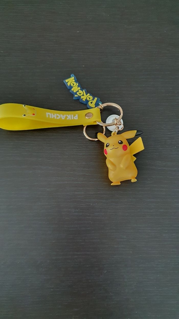 Porte clé neuf Pikachu
