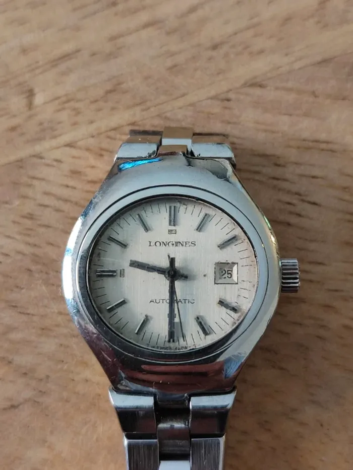 Montre Longines femme à mouvement automatique