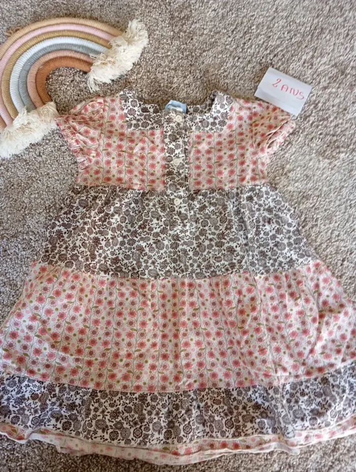 Robe 2 ans