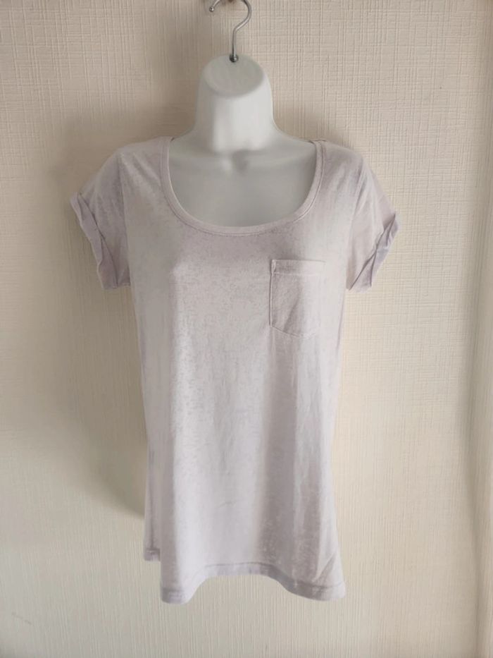 Tee-shirt blanc manches courtes avec poche poitrine - photo numéro 2