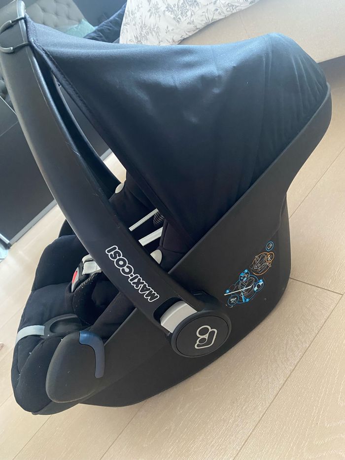 Maxi cosi - photo numéro 2