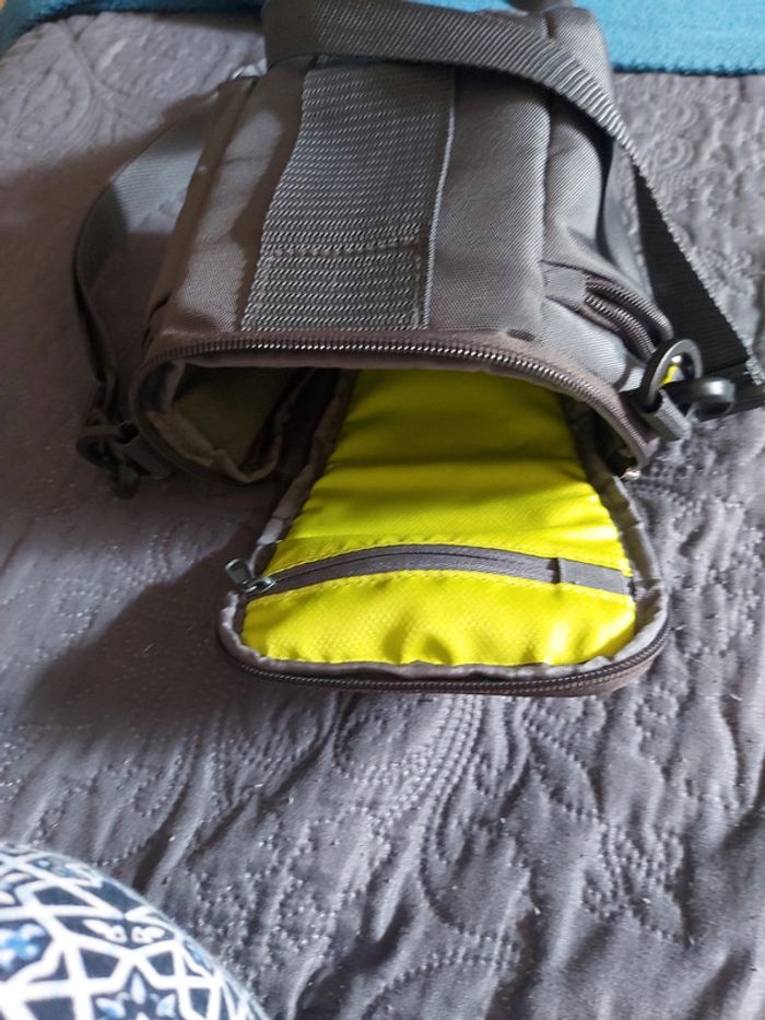 Petit sac pour appareil photo case logic - photo numéro 3