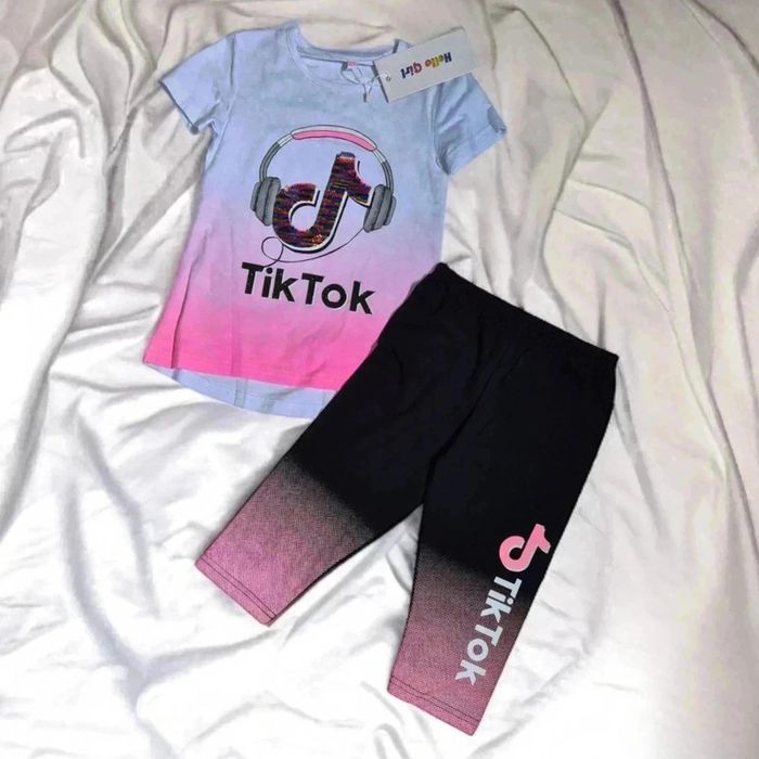 Ensemble 2 pièces leggings corsaire 🌹 6 ans🌹