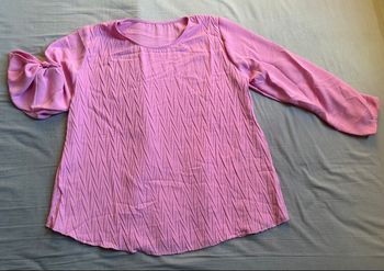 Blouse rose à relief zigzag, Taille unique