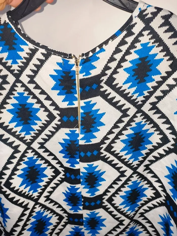 Blouse manches courtes mim Taille 42 excellent état - photo numéro 4