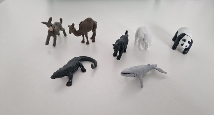 Lot figurines animaux kinder