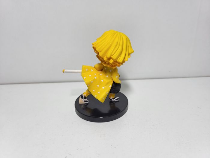 Figurine Demon Slayer Mini Posket Zenitsu - photo numéro 3