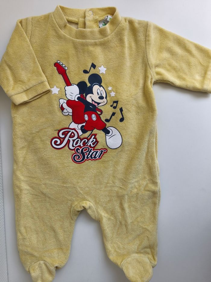 Lot de 2 pyjamas Mickey 3 mois - photo numéro 3