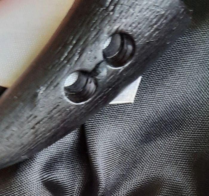 Manteau noir avec de la fausse fourrure, taille 42 - photo numéro 7
