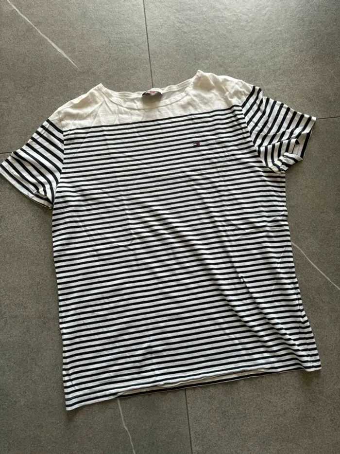 T-shirt  Tommy Hilfiger homme taille L