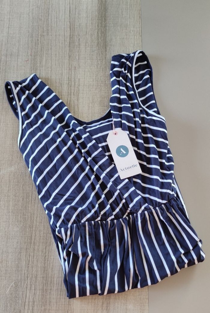 Robe sans manches avec col en V marque Actuelle taille 46/48 couleur bleu rayé blanc pour femme - photo numéro 8