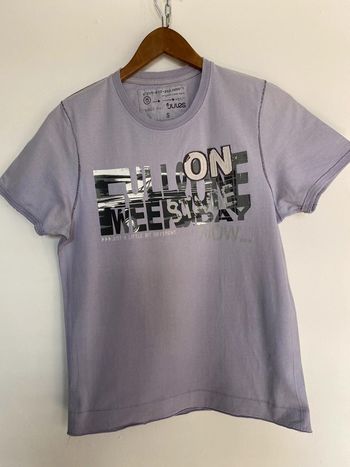 Teeshirt violine à motif