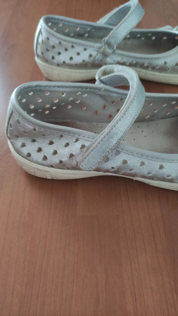 Ballerines ajourées grises Verbaudet pointure 34 - photo numéro 5
