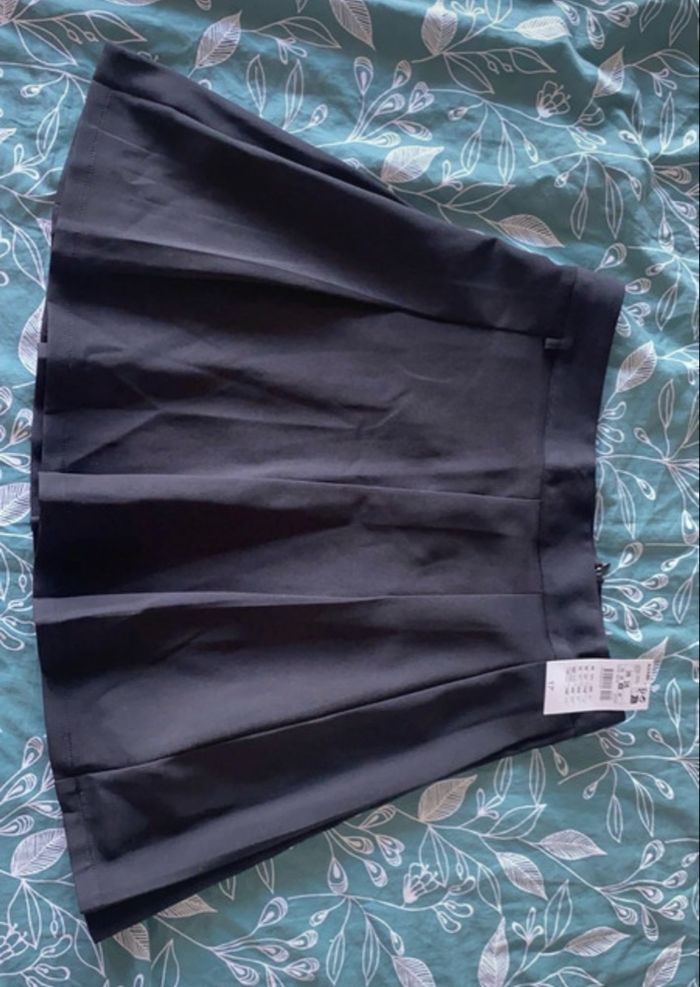 Jupe neuve Kiabi 36 - photo numéro 2