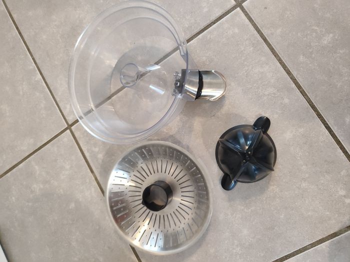 Presse agrumes domo - photo numéro 5