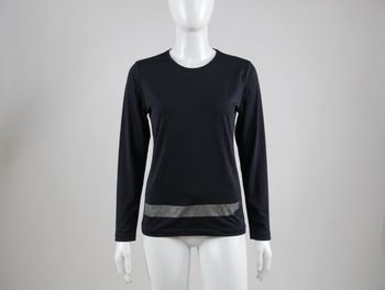 top noir et bande brillante manches longues Taille M Hennes collection Neuf