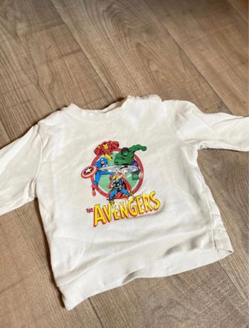 Sweat-shirt avengers Marvel 18 mois