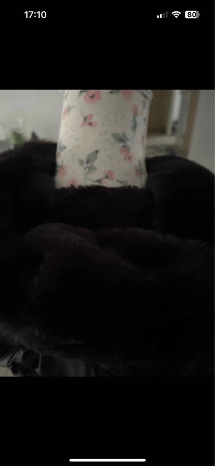 Blouson noir à capuche - photo numéro 6