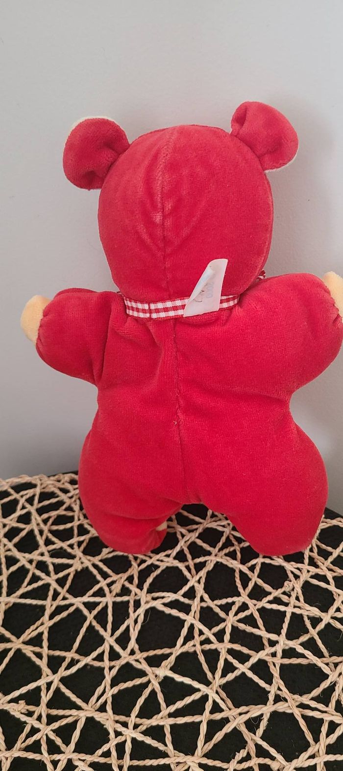 Doudou poupée hochet Corolle rouge Miel - 21 cm - photo numéro 3