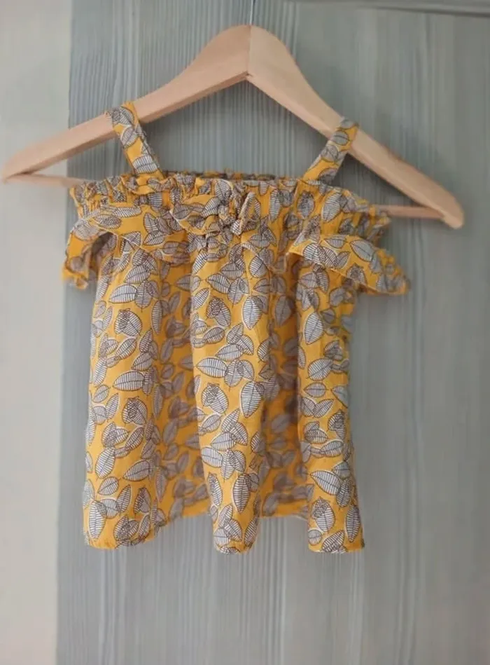 Lot vêtements été fille 5 ans - photo numéro 3
