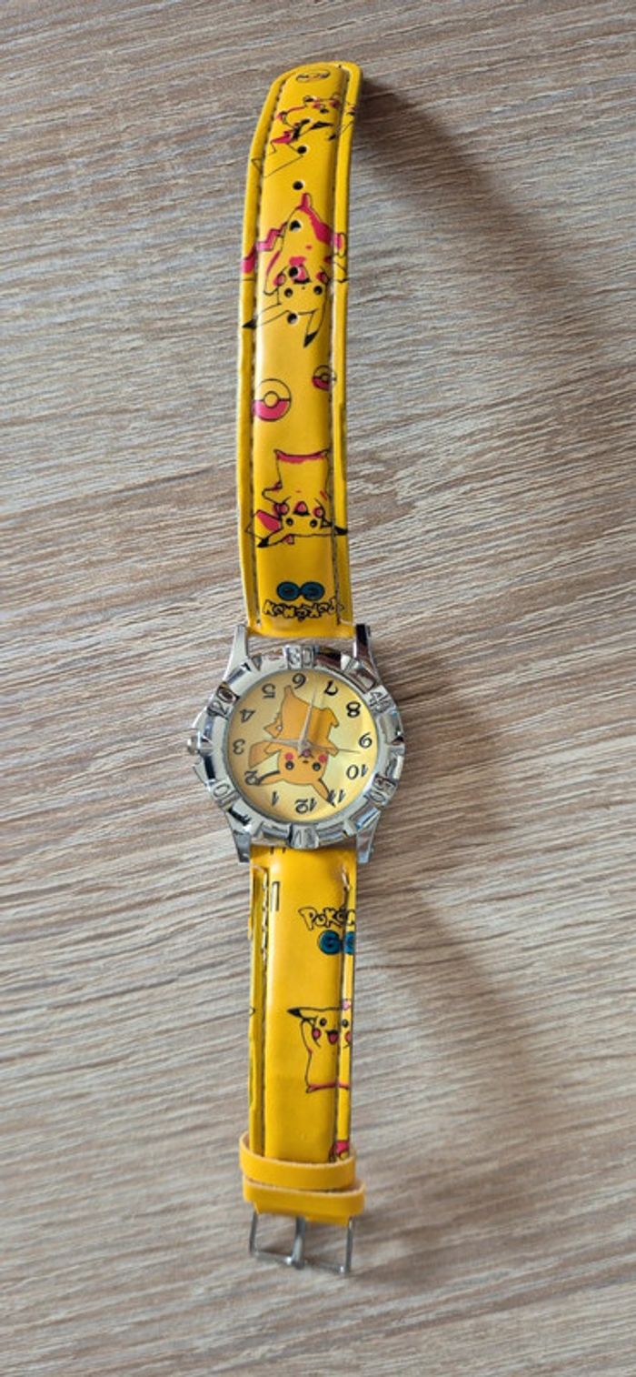 Montre à quartz Pokémon. - photo numéro 3