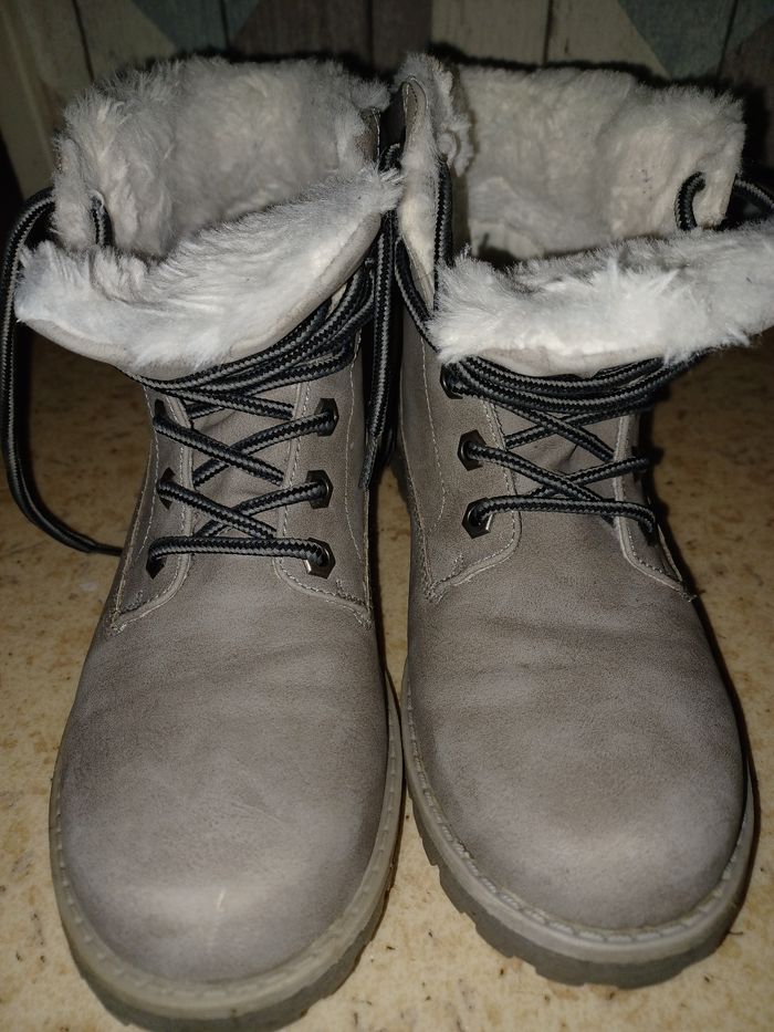 Chaussures montantes femme grise fourrées Pointure 38 - photo numéro 5