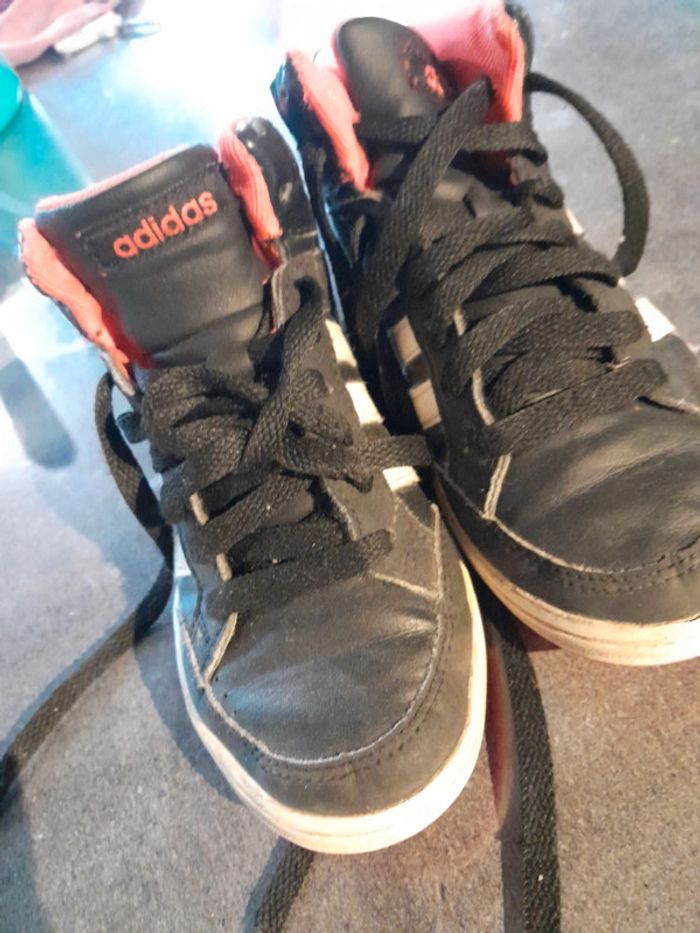 Chaussure adidas - photo numéro 2