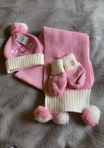 Ensemble écharpe bonnet et gants