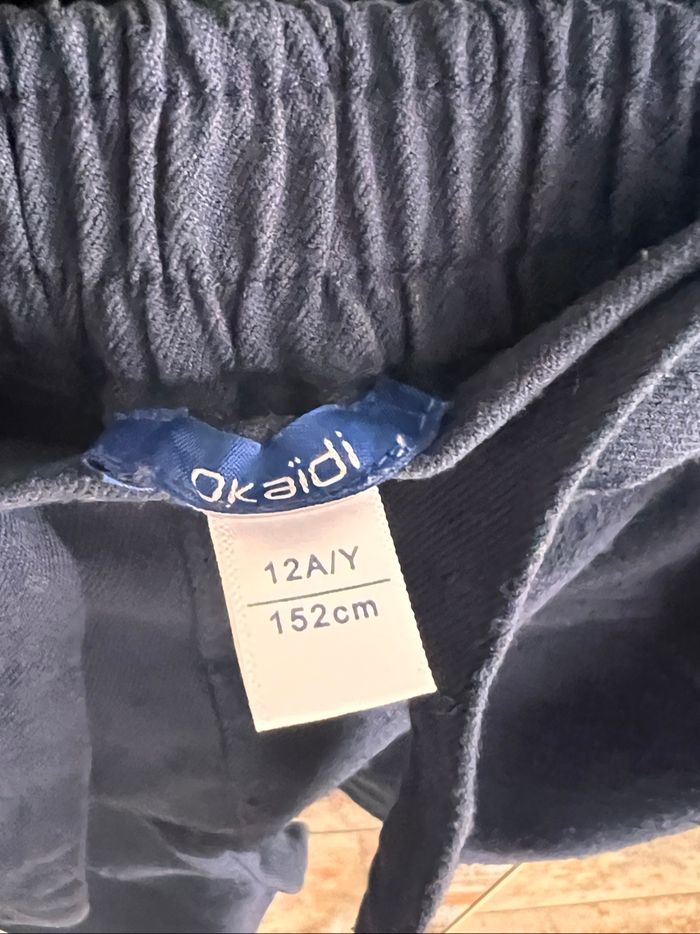 Taille 12 short okaidi bleu marine - photo numéro 3