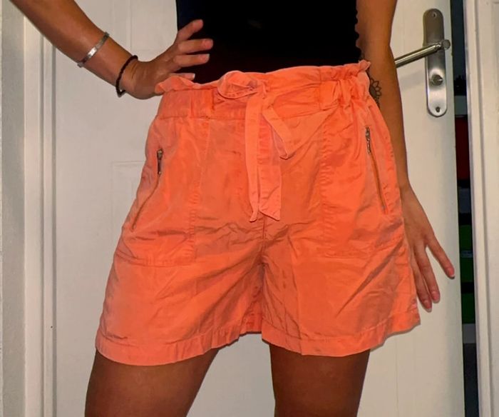 Short Fluide Saumon Taille 38/40
