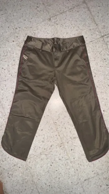 Pantacourt femme diesel T27