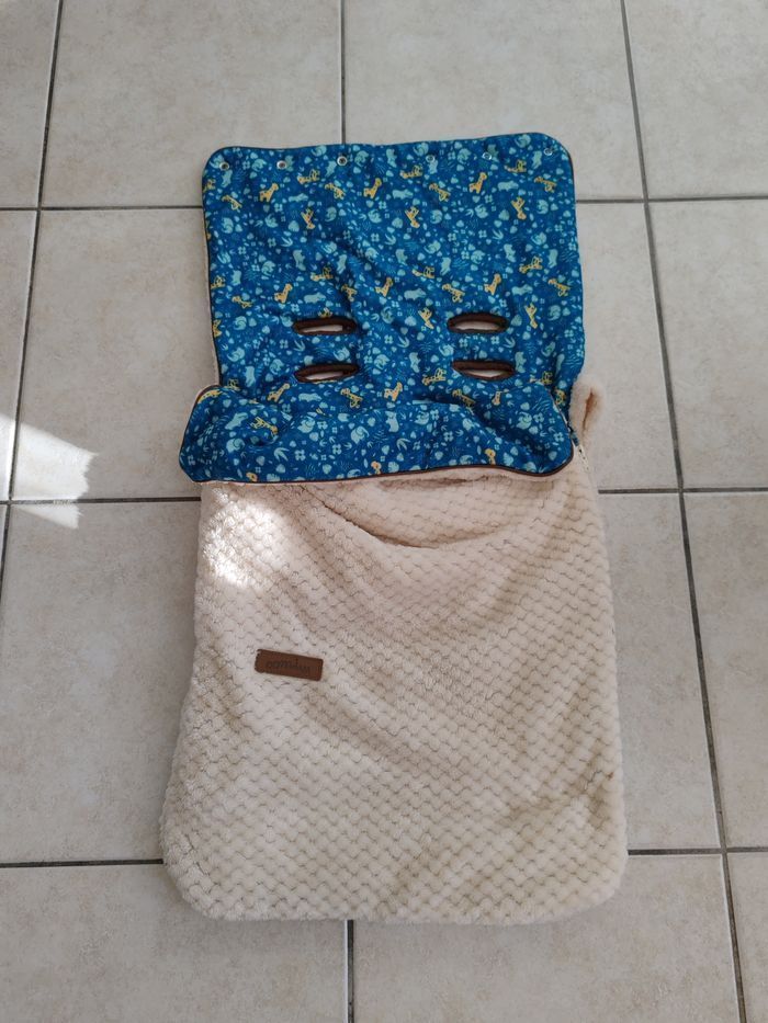 Chancelière pour poussette ou siège-auto - Doublure chaude et motif floral