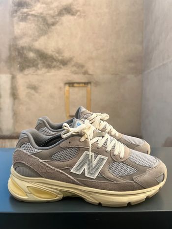 New Balance 2010 Grey Day