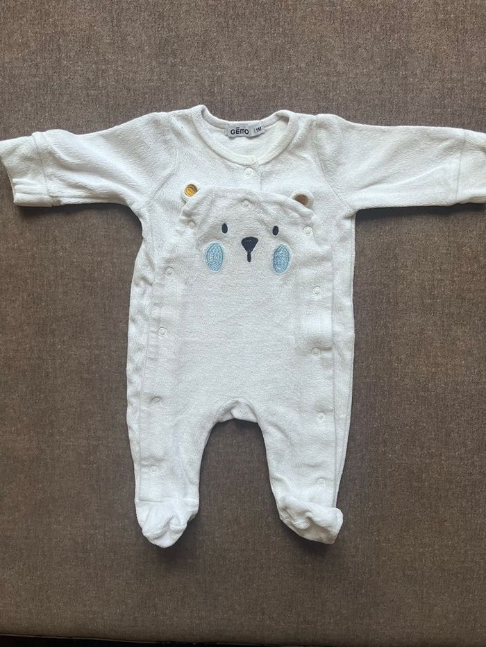 Lot pyjamas 1 mois - photo numéro 2