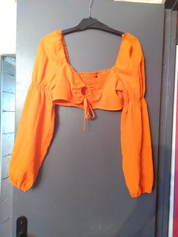 Crop top
