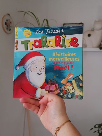 Livre les trésors de tralalire - 8 histoires de noël
