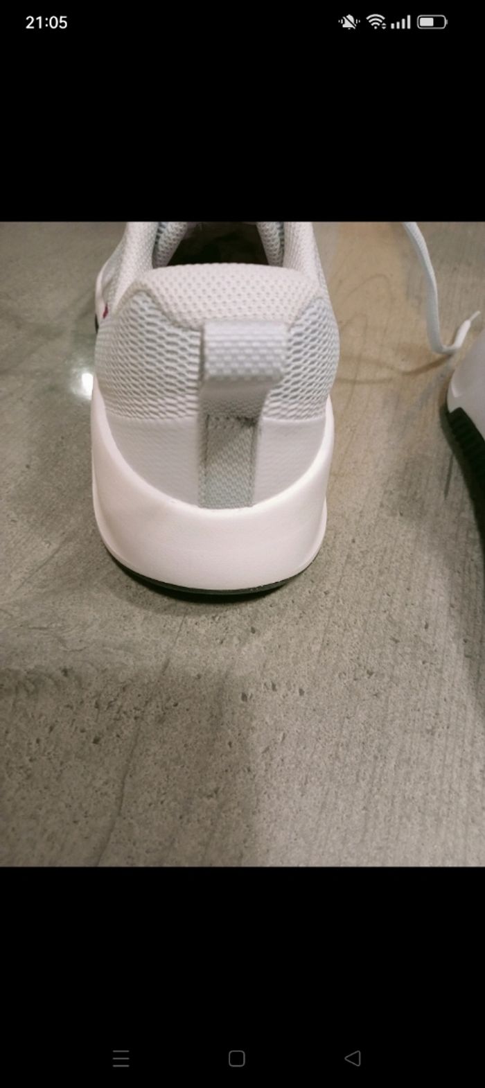 Baskets NIKE NEUVES - photo numéro 4