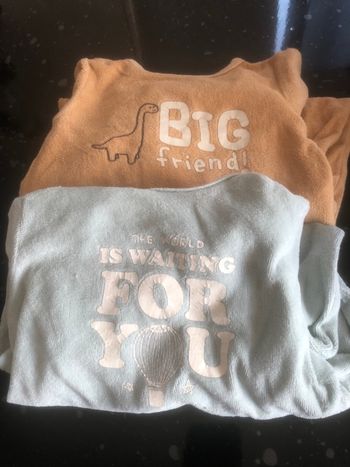 Pyjamas épais 9 mois bleu et jaune 