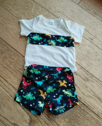 Body et short 3-6 mois