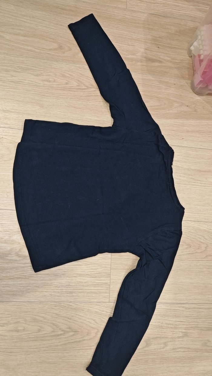 T-shirt manche longue reine des neiges 4/6ans H&M - photo numéro 3