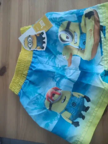 Maillot de bain garçon les mignons neuf avec étiquette taille 3 ans