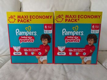 2 cartons Pampers taille 6
