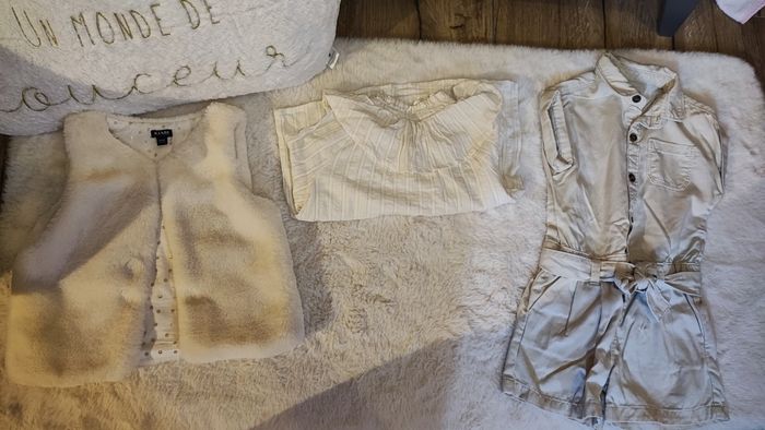 Lot vêtements fille 4 ans 🌺