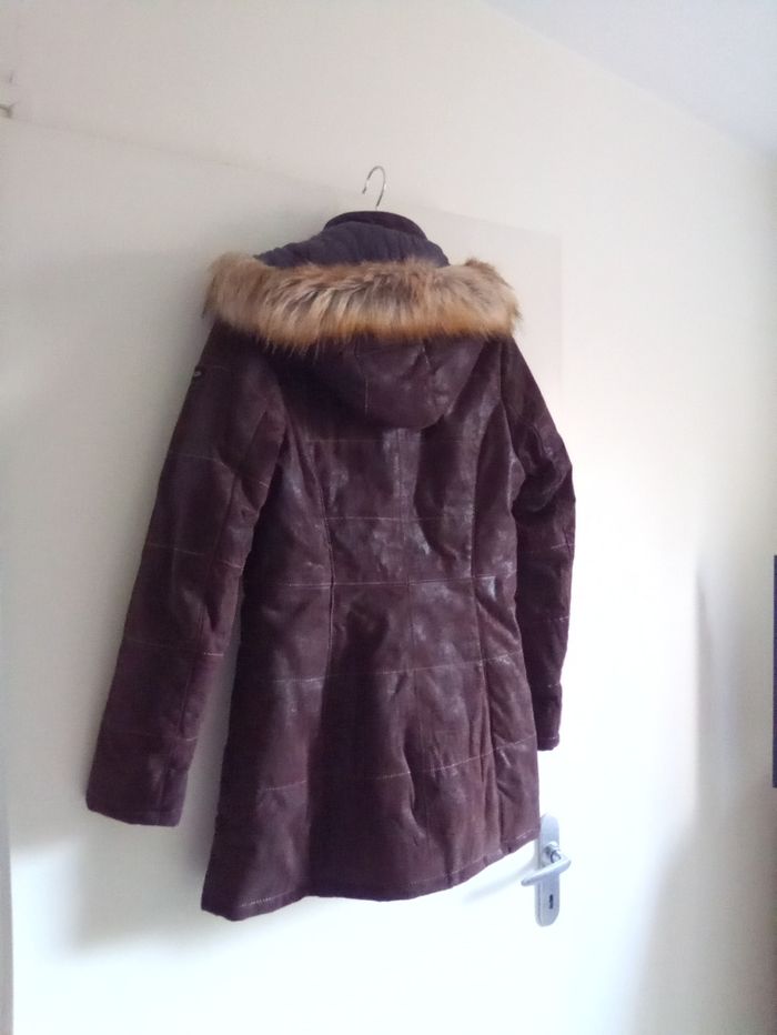 Très beau manteau en cuir - photo numéro 2