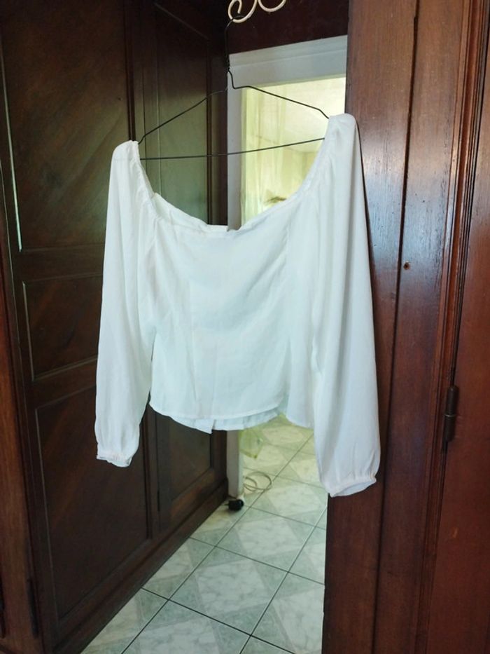 Top blanc manches ballon boutons vintage M/38 - photo numéro 10