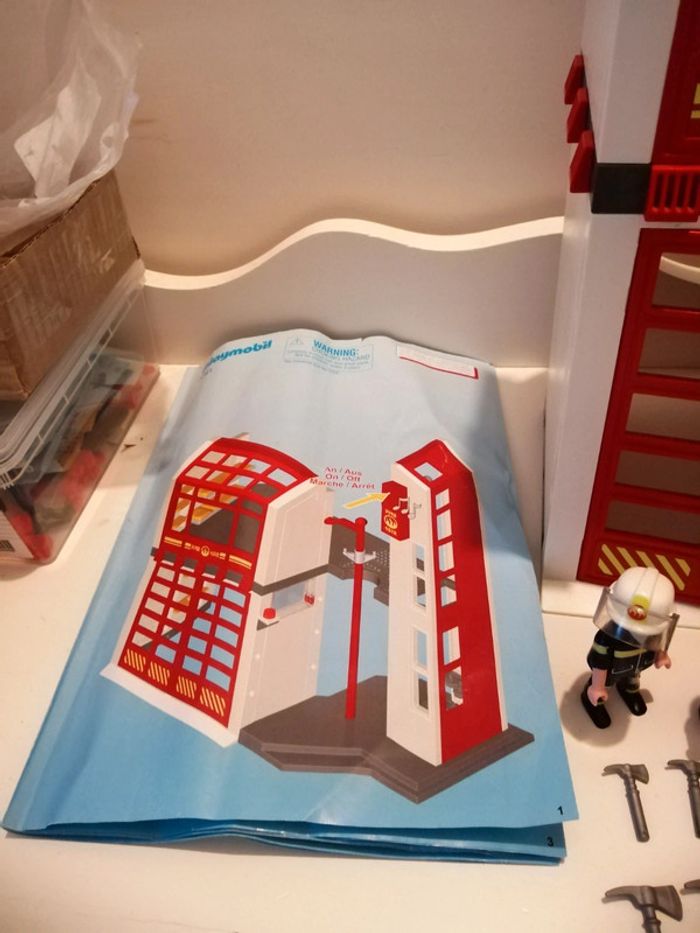 Playmobil "Caserne des pompiers" - photo numéro 3