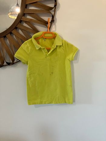 Polo offert pour lot . Jaune garçon 8 ans Kiabi 