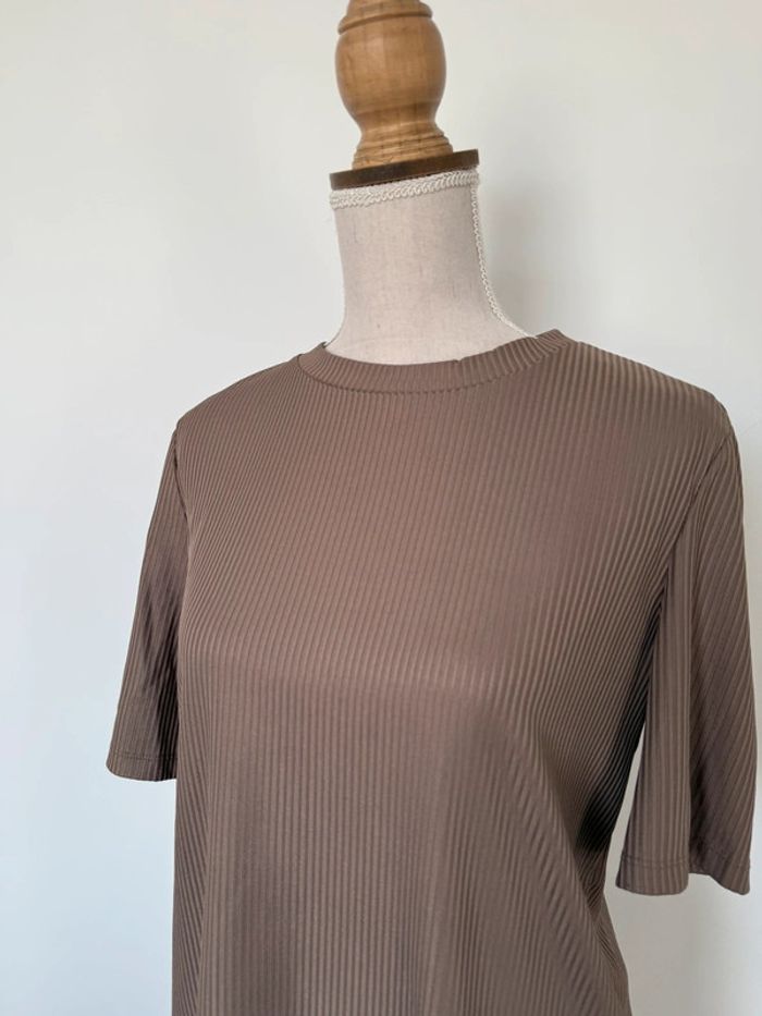 T-shirt zara côtelé kaki top maillot haut Camiseta Maglietta Swimsuit Maglia camisa Chemise neuf - photo numéro 3