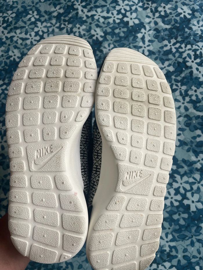 Basket Nike Roshe one winter 37 et demi - photo numéro 6