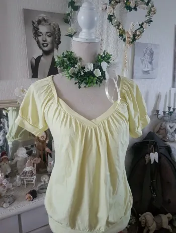 Haut jaune clair Camaieu Taille 3 Neuf